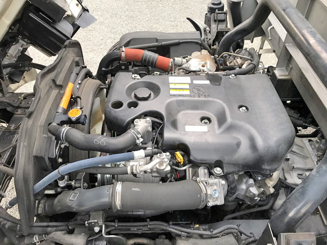 いすゞエルフアルミブロック小型（2t・3t）[写真25]