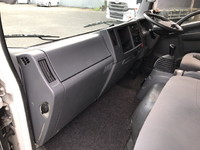 いすゞエルフアルミブロック小型（2t・3t）[写真32]