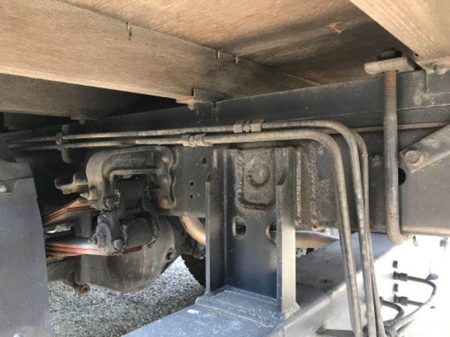 三菱ふそうキャンタークレーン6段小型（2t・3t）[写真14]