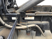 UDトラックスコンドルアームロール増トン（6t・8t）[写真13]