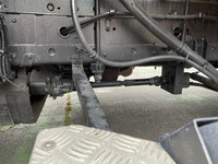 UDトラックスクオンユニック4段大型（10t）[写真18]