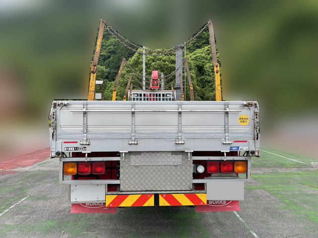 UDトラックスクオンユニック4段大型（10t）[写真05]