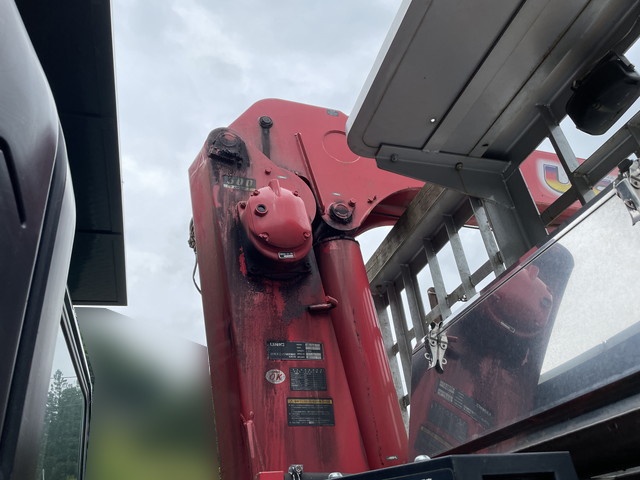 UDトラックスクオンユニック4段大型（10t）[写真09]