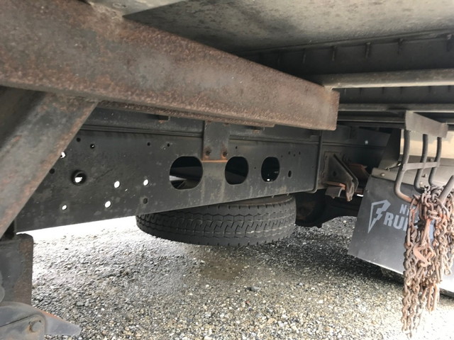 いすゞフォワードアルミバン中型（4t）[写真15]