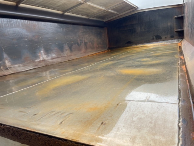 日野レンジャー深ダンプ（土砂禁ダンプ）中型（4t）[写真07]