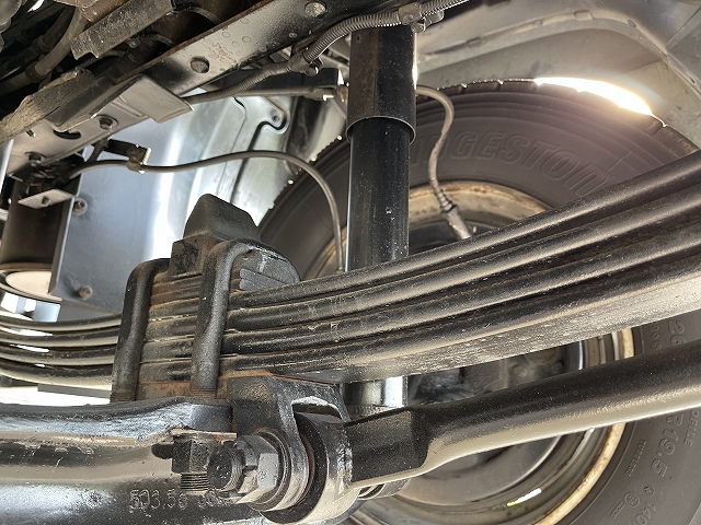 いすゞフォワードセルフクレーン4段増トン（6t・8t）[写真11]