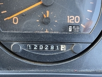 いすゞフォワードセルフクレーン4段増トン（6t・8t）[写真39]