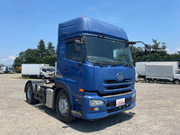 UDトラックスクオントレーラーヘッド（トラクターヘッド）大型（10t）[写真03]