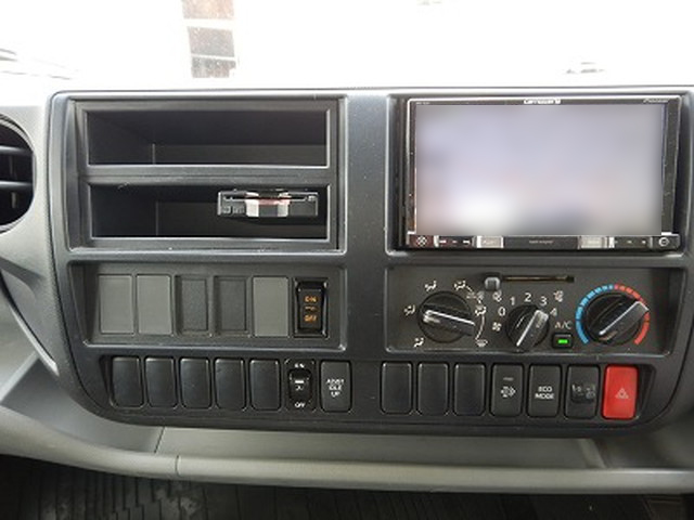 日野デュトロアルミバン小型（2t・3t）[写真16]