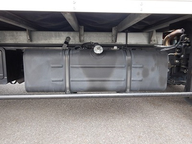 日野デュトロアルミバン小型（2t・3t）[写真26]