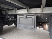 日野デュトロアルミバン小型（2t・3t）[写真27]