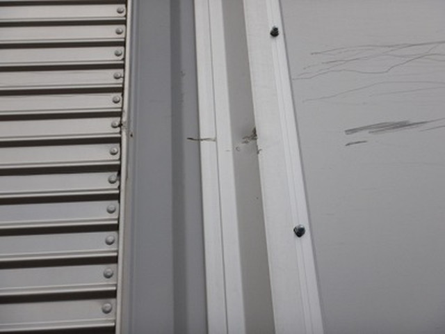 日野デュトロアルミバン小型（2t・3t）[写真30]