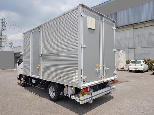 日野デュトロアルミバン小型（2t・3t）[写真04]