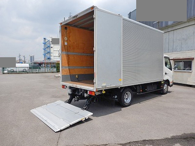 日野デュトロアルミバン小型（2t・3t）[写真05]