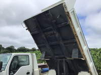 いすゞエルフダンプ小型（2t・3t）[写真09]