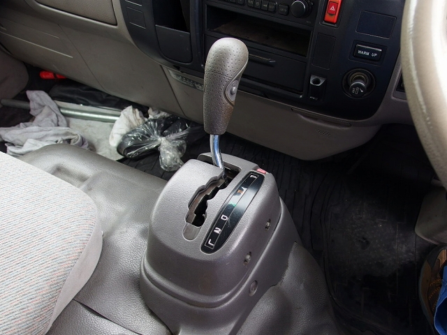 トヨタトヨエース幌ウイング小型（2t・3t）[写真24]