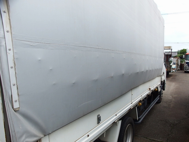 トヨタトヨエース幌ウイング小型（2t・3t）[写真29]