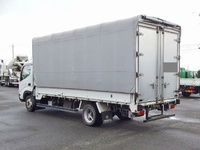 トヨタトヨエース幌ウイング小型（2t・3t）[写真04]