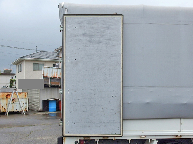 トヨタトヨエース幌ウイング小型（2t・3t）[写真09]