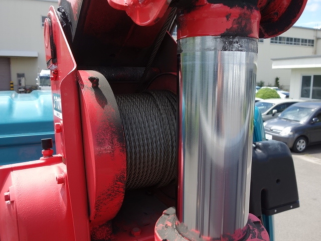 三菱ふそうファイタークレーン4段中型（4t）[写真11]