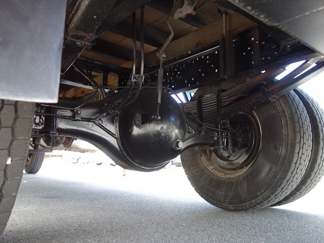 三菱ふそうファイタークレーン4段中型（4t）[写真23]