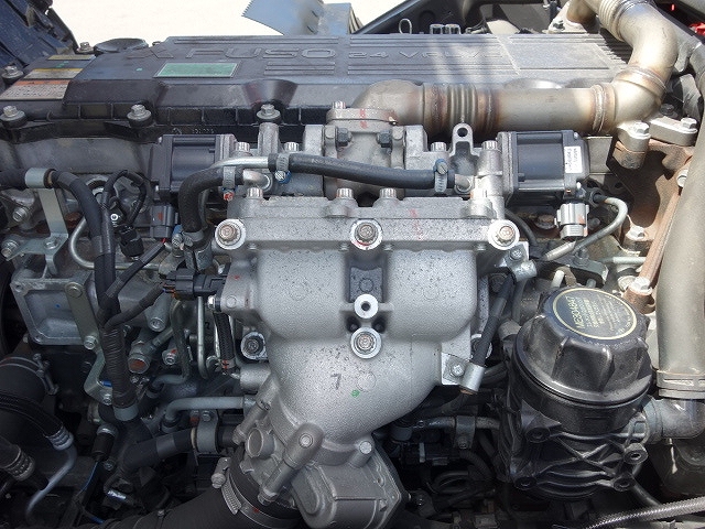 三菱ふそうファイタークレーン4段中型（4t）[写真24]