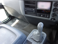 三菱ふそうファイタークレーン4段中型（4t）[写真28]