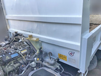 三菱ふそうキャンターダンプ小型（2t・3t）[写真16]