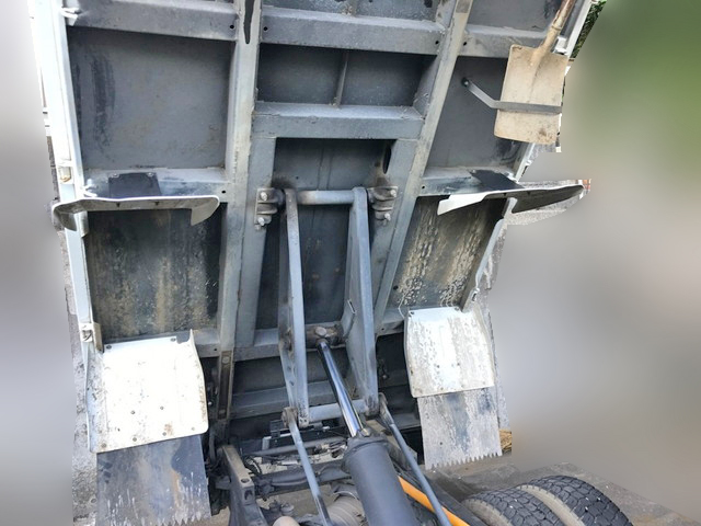 三菱ふそうキャンターダンプ小型（2t・3t）[写真22]