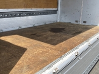 三菱ふそうキャンターアルミウイング小型（2t・3t）[写真10]