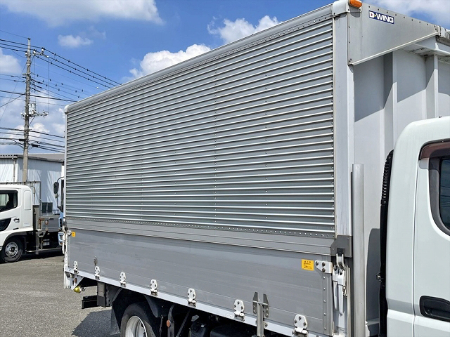 三菱ふそうキャンターアルミウイング小型（2t・3t）[写真07]