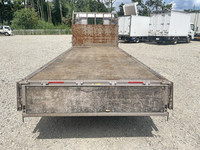 三菱ふそうキャンター平ボディ小型（2t・3t）[写真10]