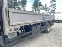 三菱ふそうキャンター平ボディ小型（2t・3t）[写真15]