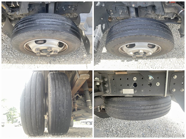 三菱ふそうキャンター平ボディ小型（2t・3t）[写真22]