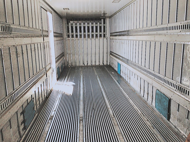 三菱ふそうスーパーグレート冷凍車（冷蔵車）大型（10t）[写真08]