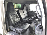 三菱ふそうキャンター冷凍車（冷蔵車）小型（2t・3t）[写真34]