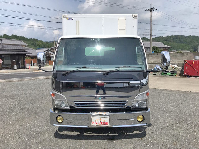 三菱ふそうキャンター冷凍車（冷蔵車）小型（2t・3t）[写真07]