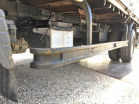 三菱ふそうキャンター平ボディ小型（2t・3t）[写真18]