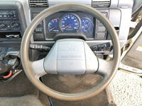 三菱ふそうキャンター平ボディ小型（2t・3t）[写真35]