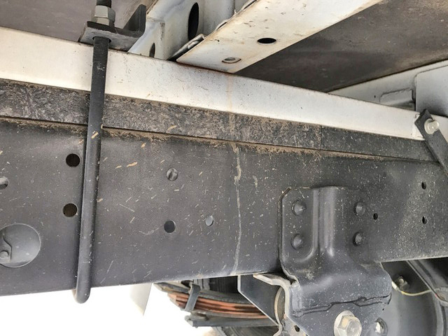 トヨタトヨエース平ボディ小型（2t・3t）[写真19]