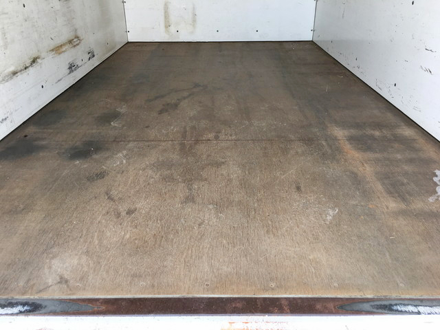 日野デュトロパネルバン小型（2t・3t）[写真15]