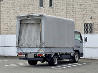 日産アトラス幌ウイング小型（2t・3t）[写真02]