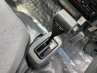 日産アトラス幌ウイング小型（2t・3t）[写真31]