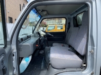 日産アトラス幌ウイング小型（2t・3t）[写真33]