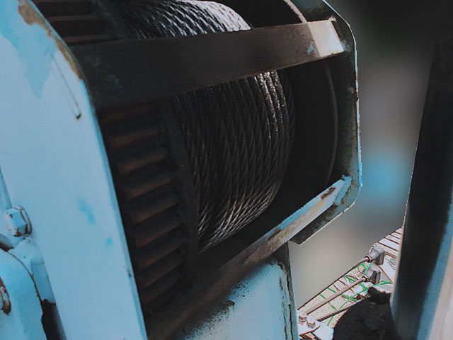 マツダタイタンクレーン3段小型（2t・3t）[写真08]