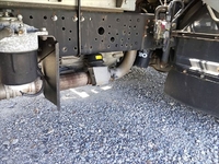 三菱ふそうキャンターアルミバン小型（2t・3t）[写真10]