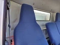 三菱ふそうキャンターアルミバン小型（2t・3t）[写真25]