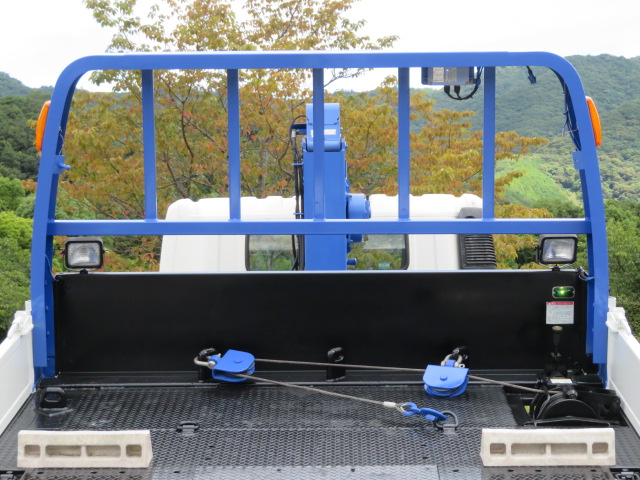 日野デュトロセーフティクレーン3段小型（2t・3t）[写真11]