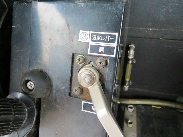 日産アトラス高圧洗浄車小型（2t・3t）[写真23]