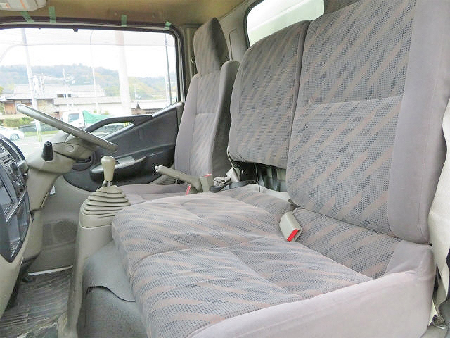 日産アトラス高圧洗浄車小型（2t・3t）[写真08]